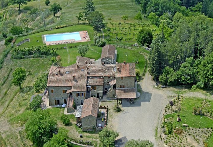 Landejendom i Arezzo, Arezzo, Arezzo - € 1.850.000 | Ref: DIC.5242 - foto 1