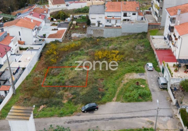 Terrain - Valongo, Porto, Valongo - € 55 000 | Réf : ZMPT548740 - photo 1