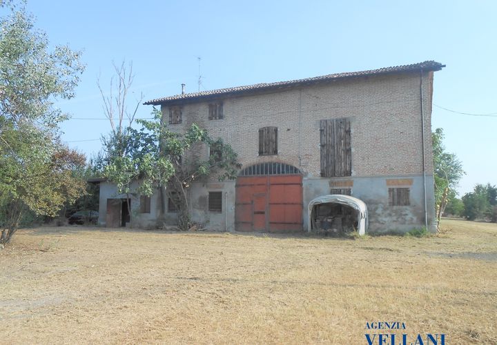 Landejendom i Carpi, Modena, Carpi - € 200.000 | Ref: QZR-536 - foto 1