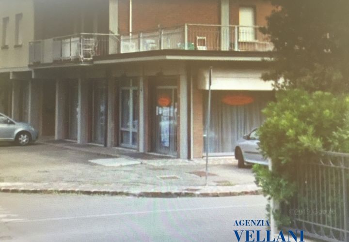 Erhvervsejendom i Carpi, Modena, Carpi - € 290.000 | Ref: DZE-754 - foto 1