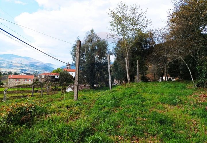 Helårsgrund i Amares, Braga, Amares - € 16.000 | Ref: 1040-132 - foto 1