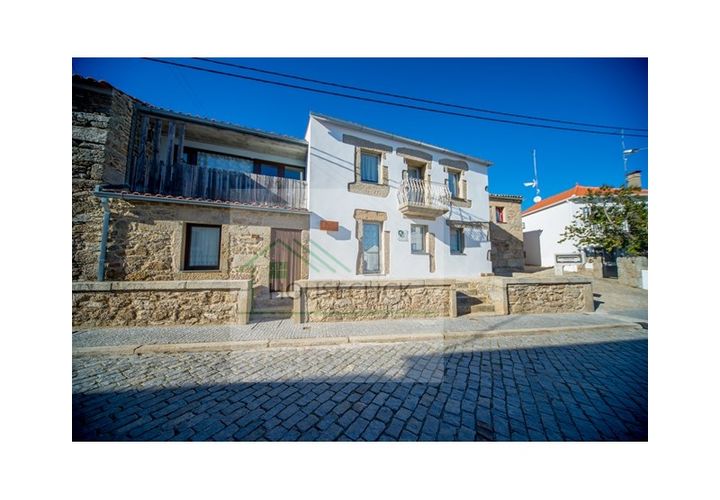 Villa a Guarda, Guarda, Guarda - € 230.000 | Ref: House_025 - foto 1