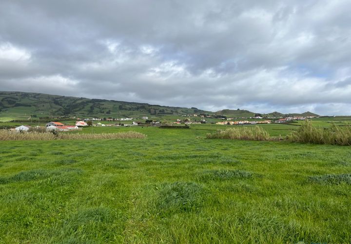 Helårsgrund i Horta, Faial, Horta - € 80.000 | Ref: 908 - foto 1