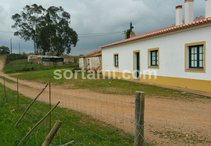 Villa i Serpa, Beja, Serpa - € 400.000 | Ref: Sort13683 - foto 1