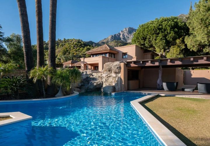 Landejendom i Marbella, Malaga, Marbella - € 13.500.000 | Ref: DRUBS 2028NJ - foto 1