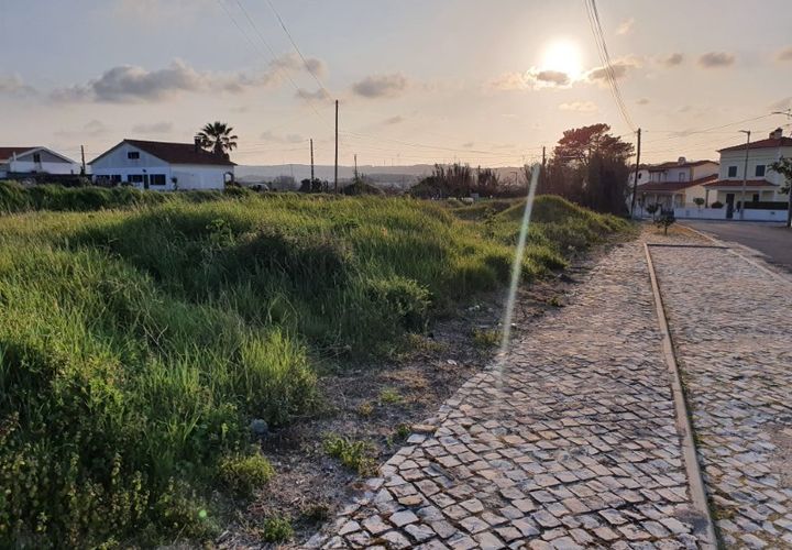 Helårsgrund i Obidos, Leiria, Obidos - € 150.000 | Ref: BL738 - foto 1