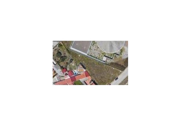 Helårsgrund i Pedroucos, Porto, Pedroucos - € 250.000 | Ref: PC_9651 - foto 1