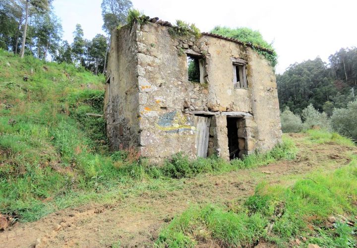 Helårsgrund i Miranda do Corvo, Coimbra, Miranda do Corvo - € 45.000 | Ref: ko2272 - foto 1