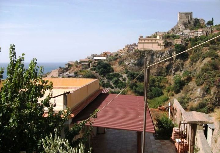 Villa a Messina, Messina, Messina - € 39.000 | Ref: 2vs122 - foto 1