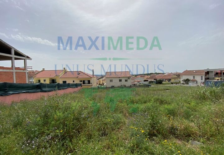 Helårsgrund i Amadora, Lisbon, Amadora - € 110.000 | Ref: 144-2018 - foto 1
