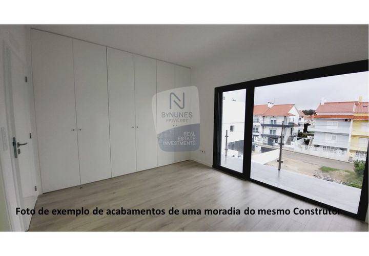 Byhus i Corroios, Setubal, Corroios - € 685.000 | Ref: ID 01001102-72 - foto 1