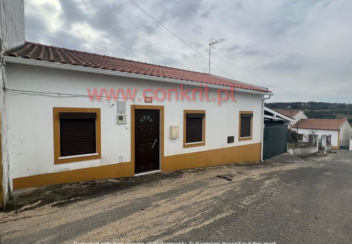 Villa a Alter do Chao, Portalegre, Alter do Chao - € 180.000 | Ref: V22 - foto 1