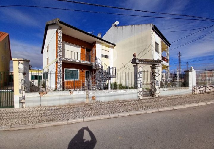 Villa i Alcochete, Setubal, Alcochete - € 250.000 | Ref: RS303 - foto 1