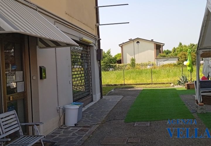 Erhvervsejendom i Carpi, Modena, Carpi - € 60.000 | Ref: DMD-816 - foto 1
