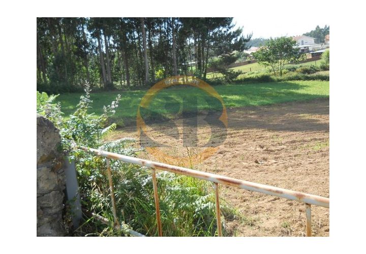 Helårsgrund i Ovar, Aveiro, Ovar - € 200.000 | Ref: T/0393 - foto 1