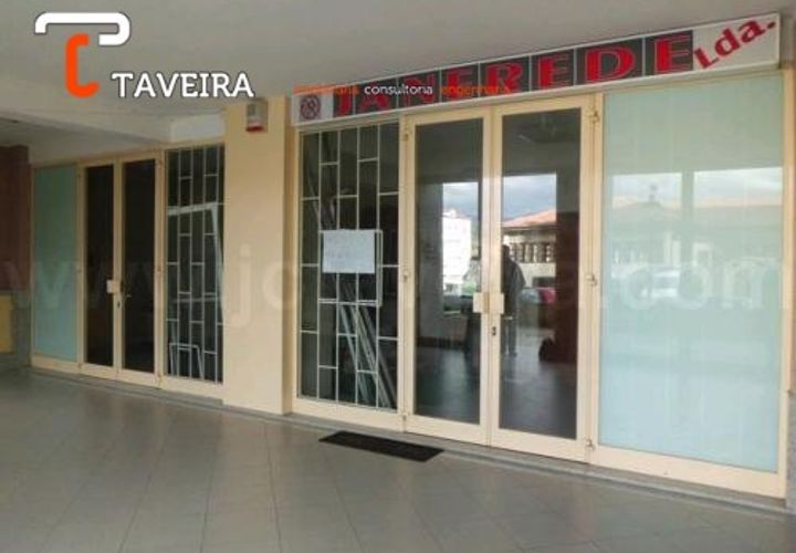 Erhvervsejendom i Arcos de Valdevez, Viana do Castelo, Arcos de Valdevez - € 90.000 | Ref: 1526 - foto 1