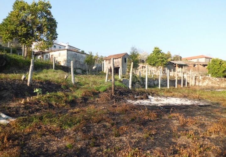 Villa i Arcos de Valdevez, Viana do Castelo, Arcos de Valdevez - € 95.000 | Ref: 1686 - foto 1