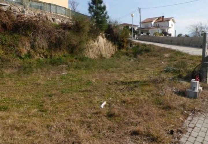 Helårsgrund i Arcos de Valdevez, Viana do Castelo, Arcos de Valdevez - € 35.000 | Ref: 1559 - foto 1