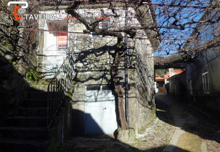 Villa i Arcos de Valdevez, Viana do Castelo, Arcos de Valdevez - € 35.000 | Ref: 2084 - foto 1