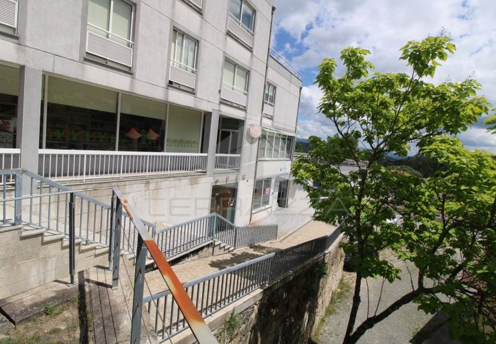 Erhvervsejendom i Fervenca, Braga, Fervenca - € 132.000 | Ref: TRZ_JT_522 - foto 1