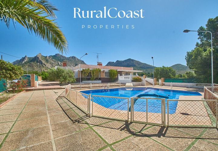 Villa i Busot, Alicante, Busot - € 595.000 | Ref: 3259 - foto 1