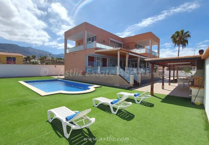 Villa i Playa Paraiso, Tenerife, Playa Paraiso - € 1.400.000 | Ref: AAEP1646 - foto 1