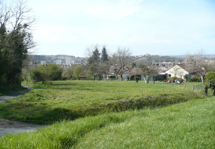 Helårsgrund i Cusset, Allier, Cusset - € 62.600 | Ref: 1052 - foto 1