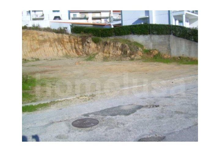 Helårsgrund i Tavarede, Coimbra, Tavarede - € 75.000 | Ref: F0342 - foto 1