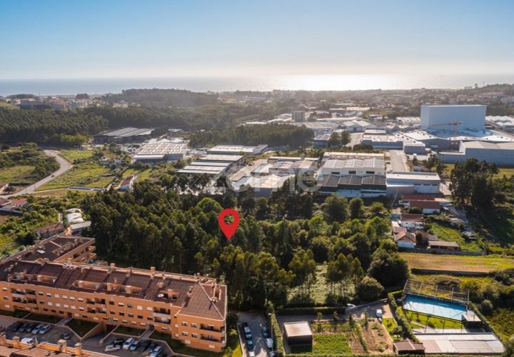 Grond in Serzedo, Porto, Serzedo - € 250.000 | Ref: ZMPT550912 - foto 1