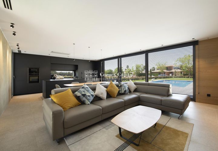 Villa i Navata, Gerona, Navata - € 1 175 000 | Ref: V-COSTABRAVA-35 - foto 1