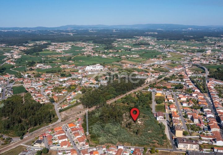 Helårsgrund i Ovar, Aveiro, Ovar - € 450.000 | Ref: ZMPT551022 - foto 1