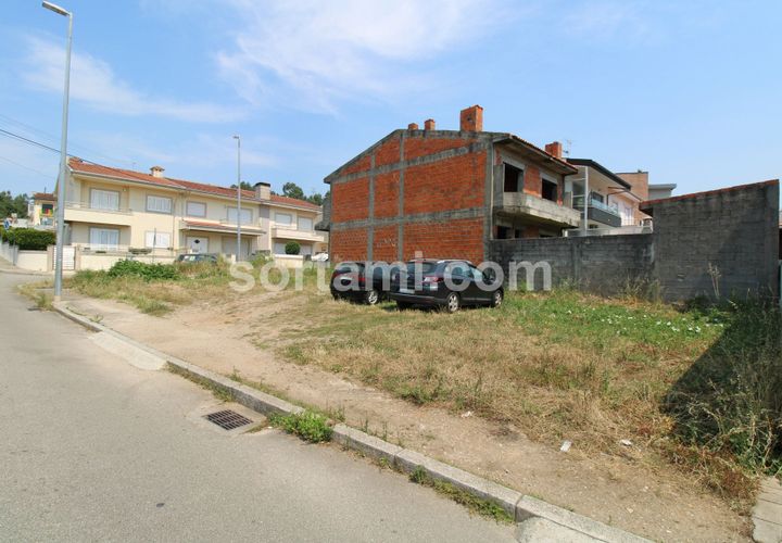 Helårsgrund i Valongo, Porto, Valongo - € 67.500 | Ref: Sort18178 - foto 1