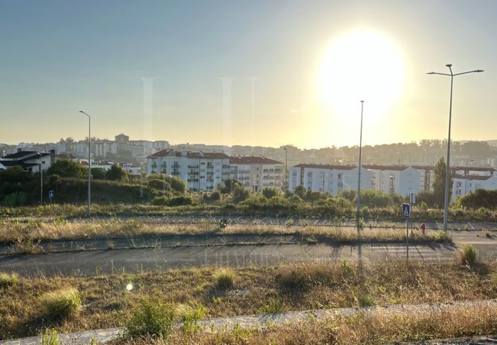 Tomt i Tavarede, Coimbra, Tavarede - € 80 000 | Ref: LUX_CB-00070 - foto 1
