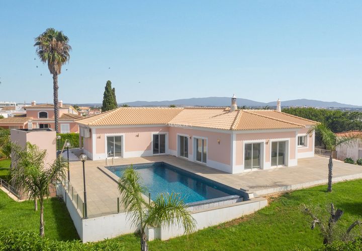 Villa i Lagos, Faro, Lagos - € 1.250.000 | Ref: C3740 - foto 1