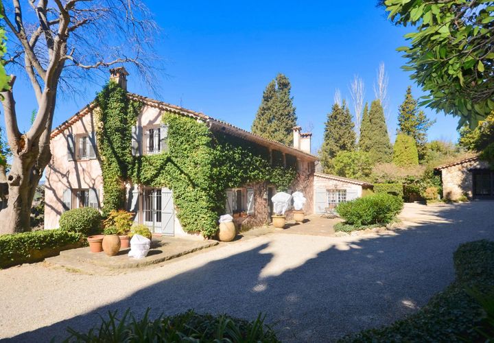 Villa i Grasse, Alpes-Maritimes, Grasse - € 1.990.000 | Ref: HH-13902131 - foto 1