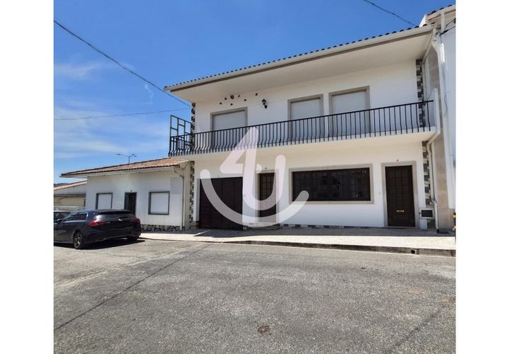 Villa i Maiorga, Leiria, Maiorga - € 270.000 | Ref: S4U120-V93 - foto 1
