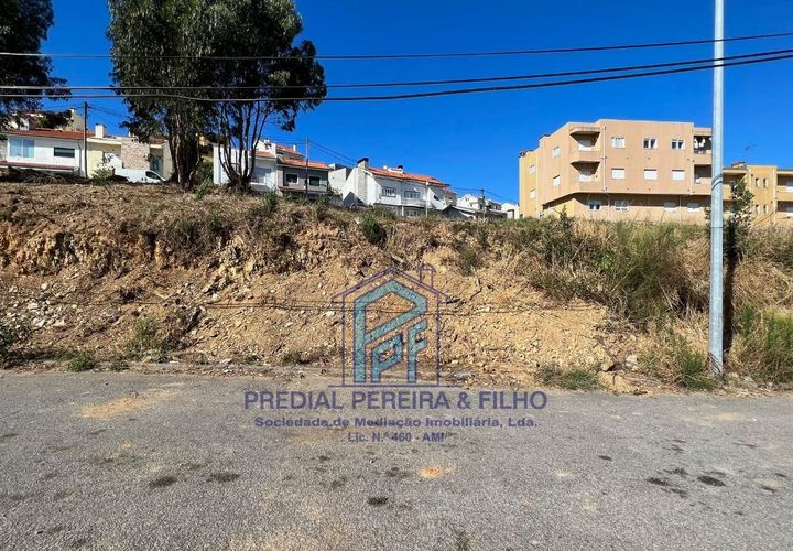Helårsgrund i Gondomar, Porto, Gondomar - € 180.000 | Ref: LO0517 - foto 1