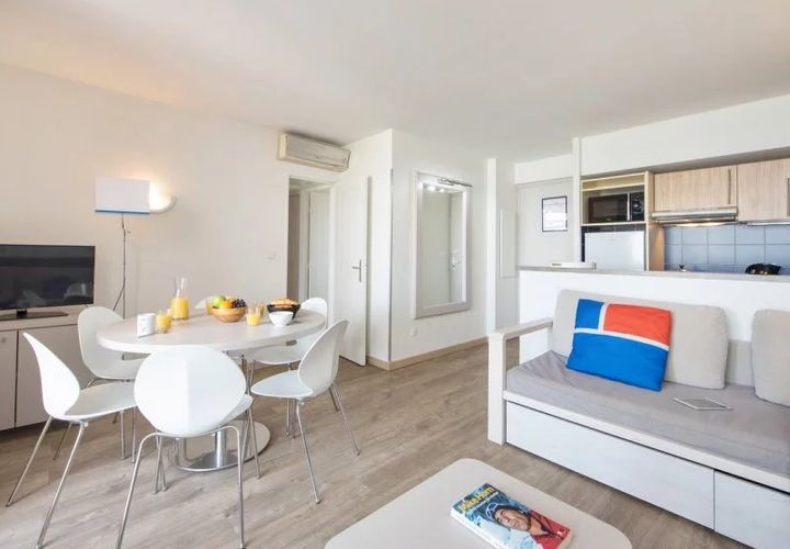 Lejlighed i Antibes, Alpes-Maritimes, Antibes - € 330.000 | Ref: 7306148 - foto 1