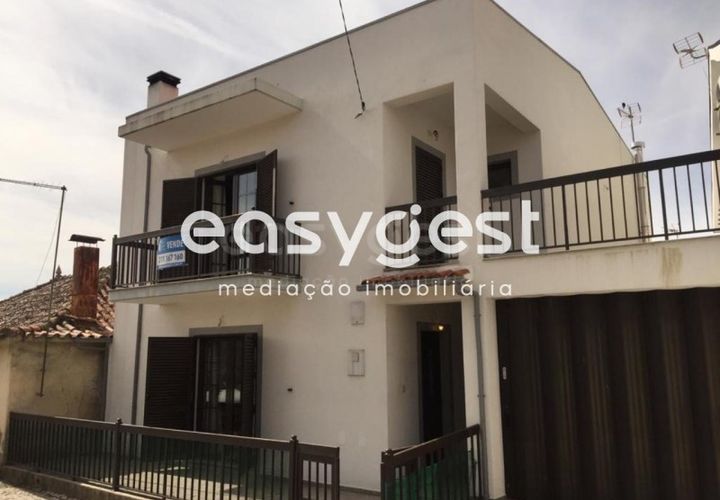 Villa a Torre de Moncorvo, Braganca, Torre de Moncorvo - € 120.000 | Ref: BG88373MG - foto 1