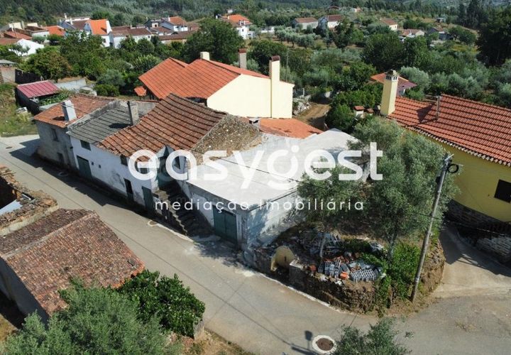 Villa a Lourosa, Coimbra, Lourosa - € 35.000 | Ref: RR89373 - foto 1