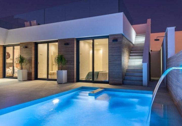 Villa a Torrevieja, Alicante, Torrevieja - € 308.000 | Ref: 8353 - foto 1