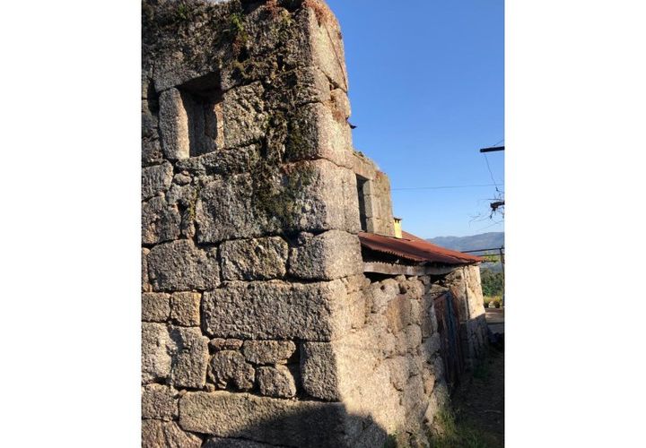 Villa i Arcos de Valdevez, Viana do Castelo, Arcos de Valdevez - € 20.000 | Ref: 1084-39 - foto 1