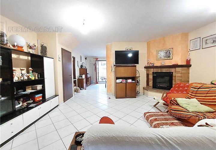 Villa i Ortezzano, Fermo, Ortezzano - € 99.000 | Ref: Ortz02 - foto 1