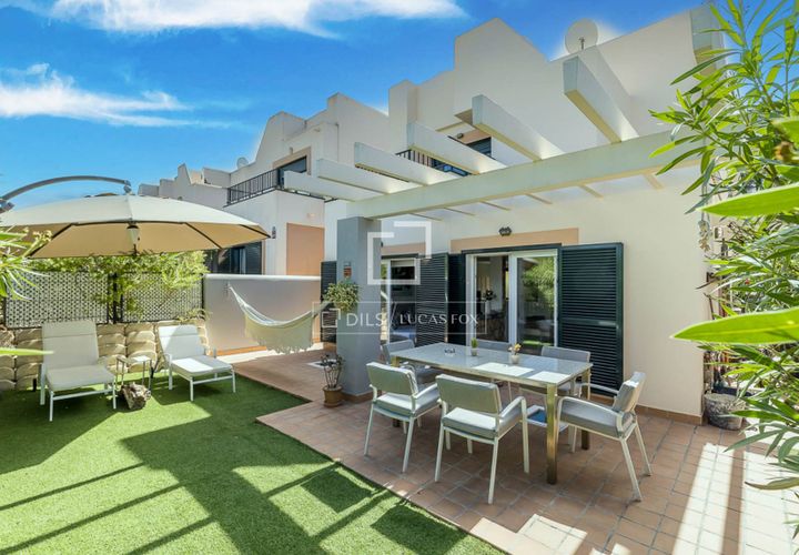 Villa i Cala Tarida, Ibiza, Cala Tarida - € 795.000 | Ref: IBZ36849 - foto 1