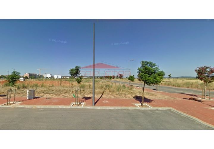 Helårsgrund i Entroncamento, Santarem, Entroncamento - € 50.000 | Ref: 221020 - foto 1