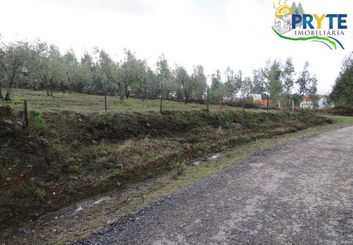 Helårsgrund i Serta, Castelo Branco, Serta - € 44.920 | Ref: VF211 - foto 1