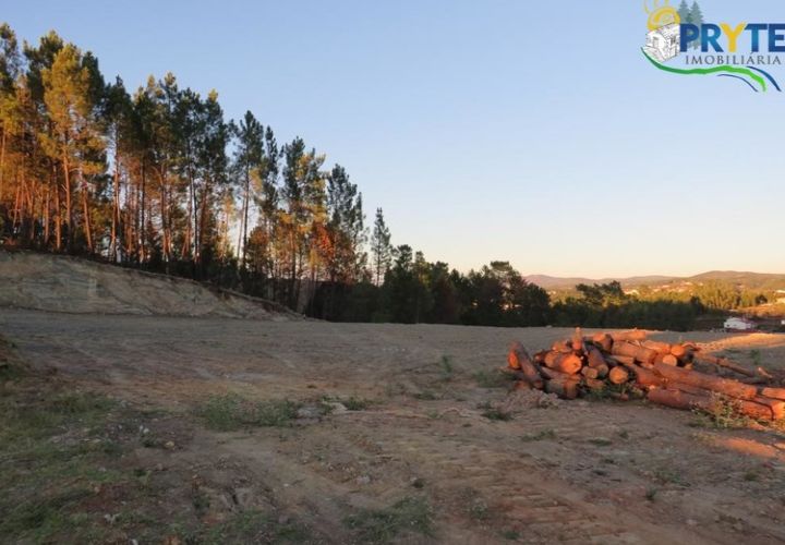 Helårsgrund i Serta, Castelo Branco, Serta - € 45.000 | Ref: AA136 - foto 1