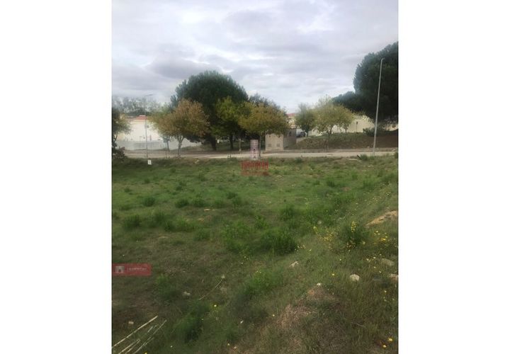 Helårsgrund i Entroncamento, Santarem, Entroncamento - € 31.150 | Ref: TPH225-03 - foto 1