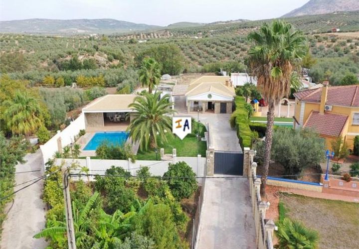 Villa a Cabra, Cordoba, Cabra - € 420.000 | Ref: CH404 - foto 1