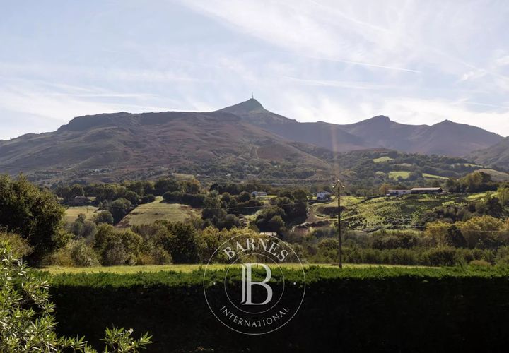 Villa a Urrugne, Pyrenees-Atlantiques, Urrugne - € 2.300.000 | Ref: M1140 - foto 1